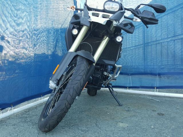 WB10B1509GZ493978 - 2016 BMW F800 GS AD SILVER photo 9