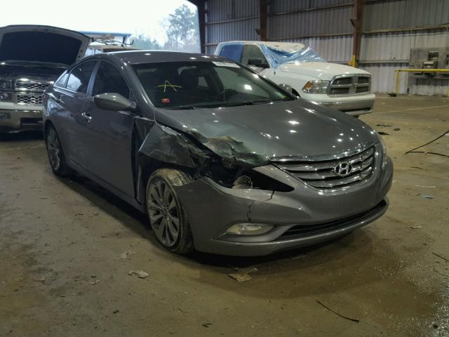 5NPEC4AB6BH176495 - 2011 HYUNDAI SONATA SE GRAY photo 1