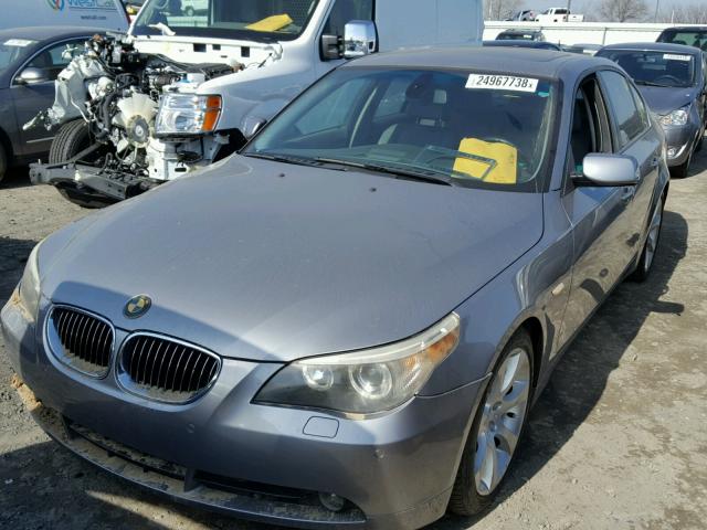 WBANB53506CP01601 - 2006 BMW 550 I SILVER photo 2