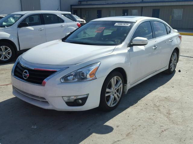 1N4BL3AP9DC123478 - 2013 NISSAN ALTIMA 3.5 WHITE photo 2