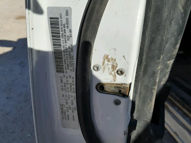 3C6UR5DL4HG725446 - 2017 RAM 2500 SLT WHITE photo 10