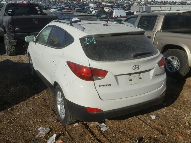 KM8JU3AC9DU651091 - 2013 HYUNDAI TUCSON GLS WHITE photo 3