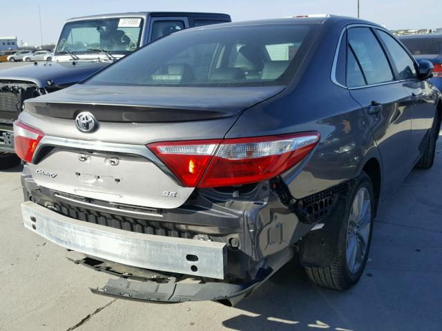 4T1BF1FK6GU194229 - 2016 TOYOTA CAMRY LE SILVER photo 4