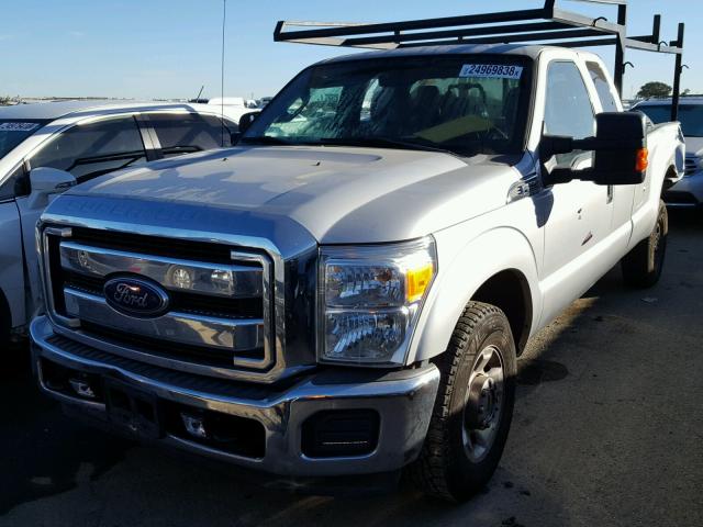 1FT7X2AT0CEB40524 - 2012 FORD F250 SUPER SILVER photo 2