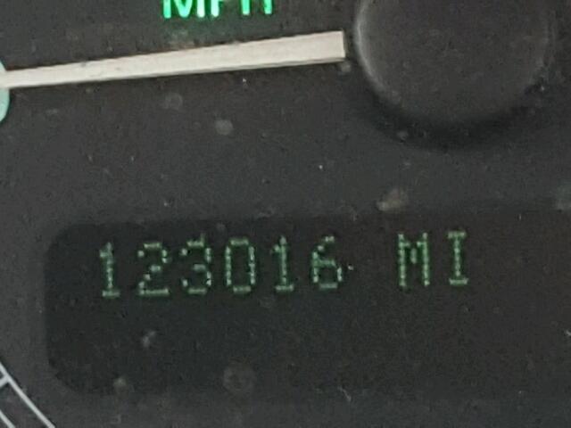 2G4WD582961175180 - 2006 BUICK LACROSSE C BLUE photo 8