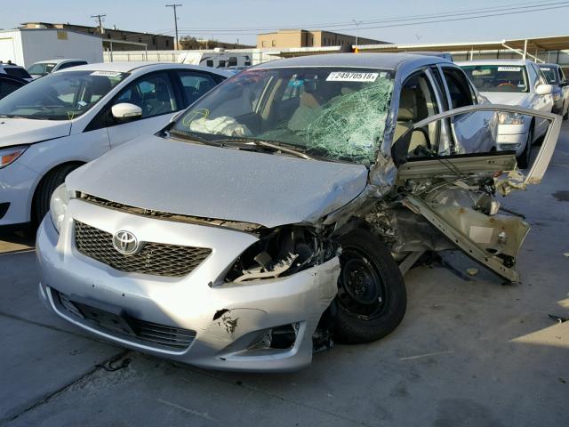 1NXBU4EE4AZ366672 - 2010 TOYOTA COROLLA BA GRAY photo 2