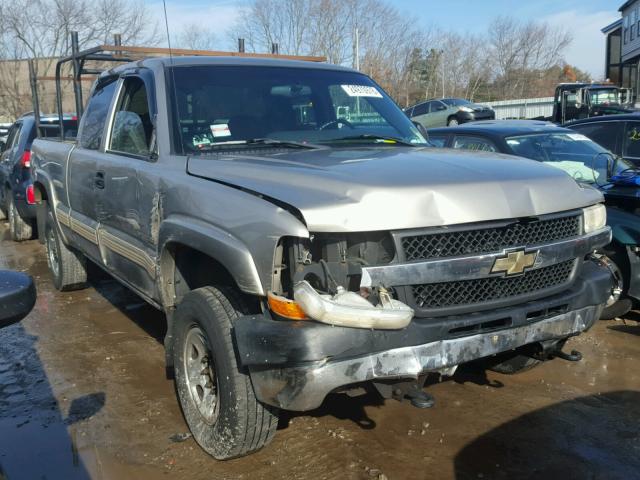 1GCHK29UX1E307534 - 2001 CHEVROLET SILVERADO GRAY photo 1