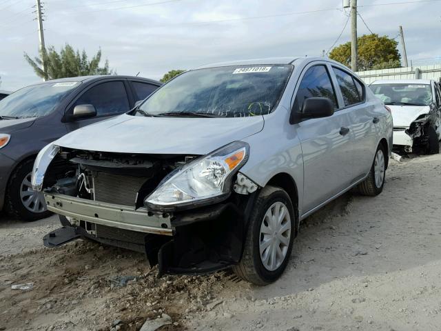 3N1CN7AP6FL933760 - 2015 NISSAN VERSA S GRAY photo 2