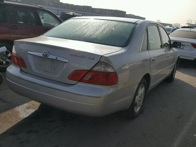 4T1BF28B34U383242 - 2004 TOYOTA AVALON XL SILVER photo 4