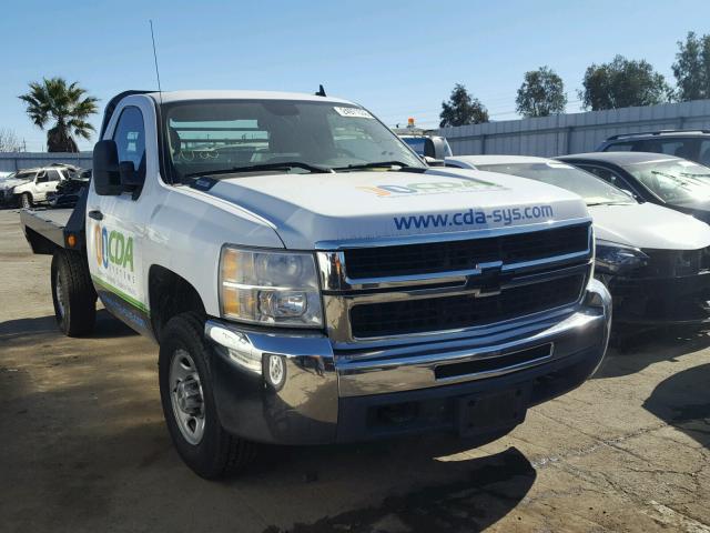 1GBHC44K69E100329 - 2009 CHEVROLET SILVERADO WHITE photo 1