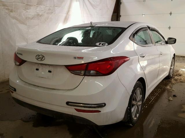 5NPDH4AE4EH514150 - 2014 HYUNDAI ELANTRA SE WHITE photo 4