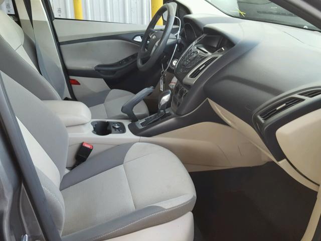 1FADP3F21DL205439 - 2013 FORD FOCUS SE GRAY photo 5