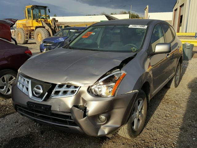 JN8AS5MT7DW023766 - 2013 NISSAN ROGUE S GRAY photo 2