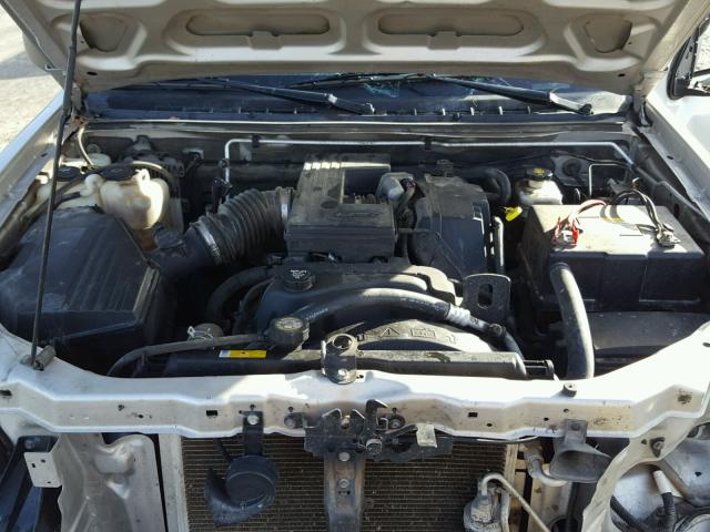 1GCDT136858175877 - 2005 CHEVROLET COLORADO BEIGE photo 7