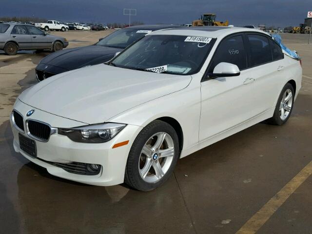WBA3C1C50DF443735 - 2013 BMW 328 I SULE WHITE photo 2