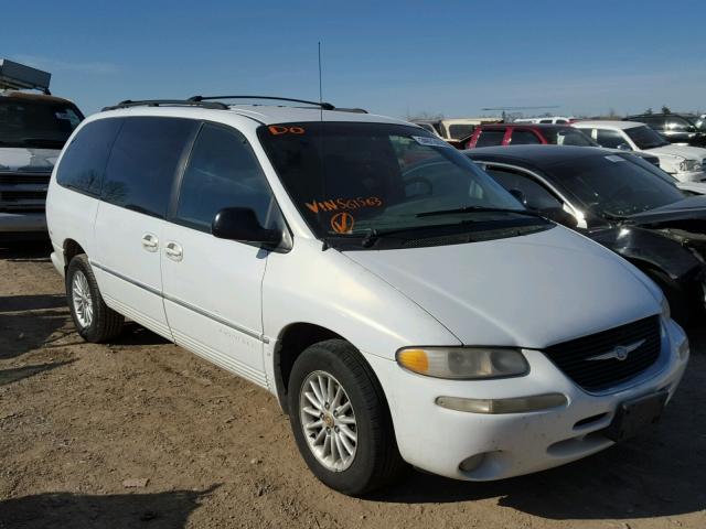 1C4GP54L2YB561568 - 2000 CHRYSLER TOWN & COU WHITE photo 1