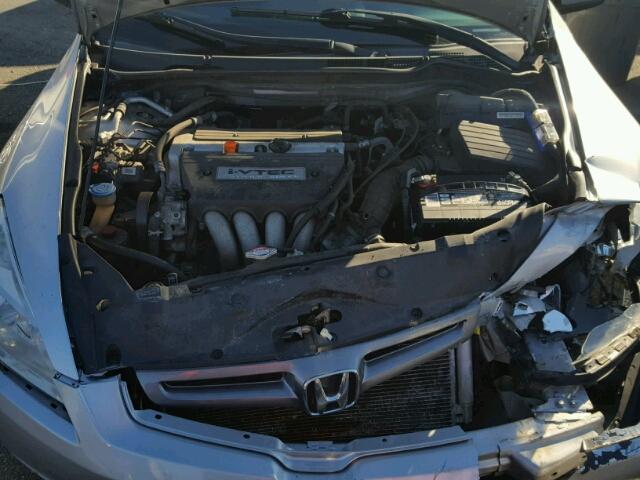 1HGCM56445A157137 - 2005 HONDA ACCORD LX SILVER photo 7