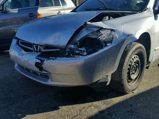 1HGCM56445A157137 - 2005 HONDA ACCORD LX SILVER photo 9