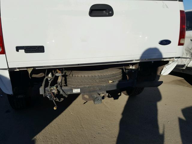 1FTNX20L42EC97674 - 2002 FORD F250 SUPER WHITE photo 9