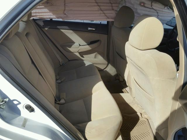 1HGCM56316A042035 - 2006 HONDA ACCORD SE WHITE photo 6