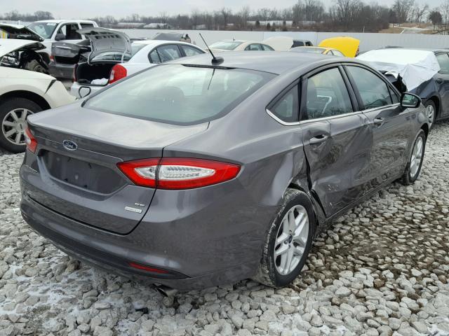 3FA6P0HR2DR369690 - 2013 FORD FUSION SE GRAY photo 4