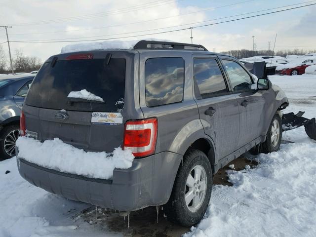 1FMCU0D73AKC06407 - 2010 FORD ESCAPE XLT GRAY photo 4