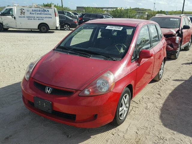 JHMGD37478S018345 - 2008 HONDA FIT RED photo 2