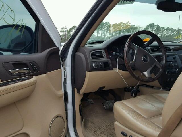 2GTEC638281168837 - 2008 GMC NEW SIERRA WHITE photo 9