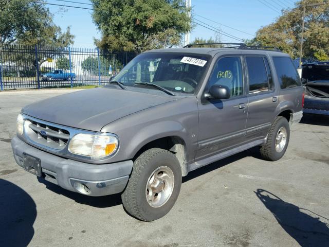 1FMZU32PXXZB89619 - 1999 FORD EXPLORER GRAY photo 2