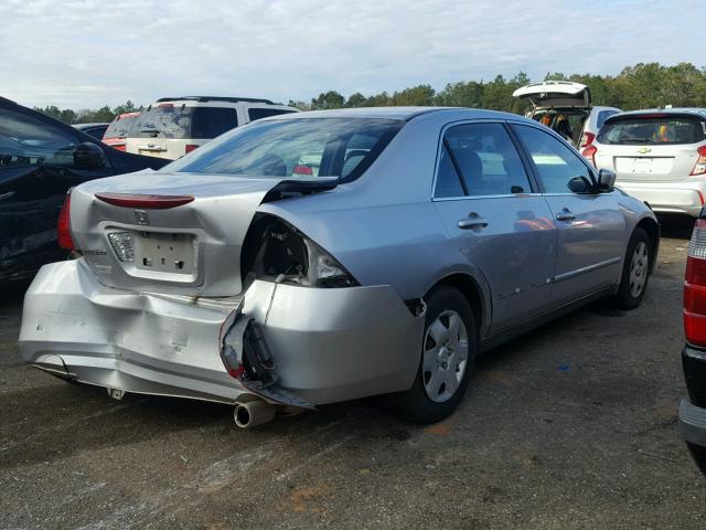 1HGCM56476A176122 - 2006 HONDA ACCORD LX SILVER photo 4