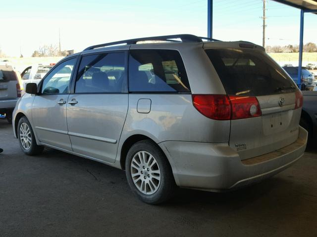 5TDZK22C47S012552 - 2007 TOYOTA SIENNA XLE SILVER photo 3