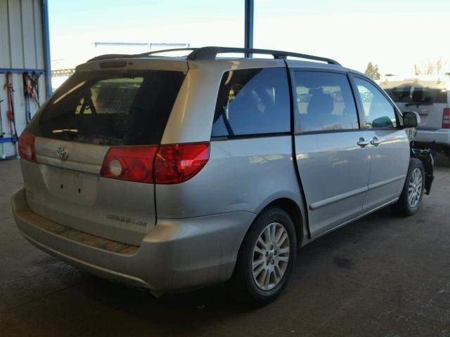 5TDZK22C47S012552 - 2007 TOYOTA SIENNA XLE SILVER photo 4