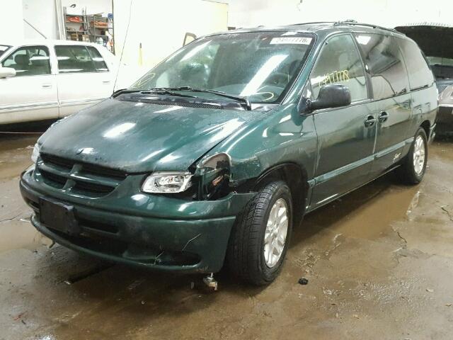 2B4GP44R2VR174530 - 1997 DODGE GRAND CARA GREEN photo 2