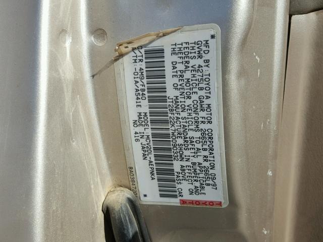 JT2BF22K7W0090332 - 1998 TOYOTA CAMRY CE GOLD photo 10