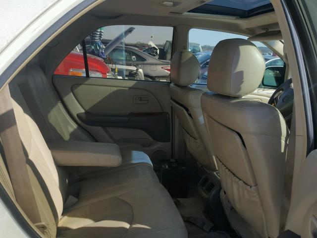 JT6GF10U1Y0069305 - 2000 LEXUS RX 300 WHITE photo 6