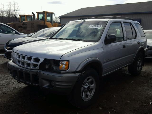 4S2CK58WX24337059 - 2002 ISUZU RODEO S SILVER photo 2