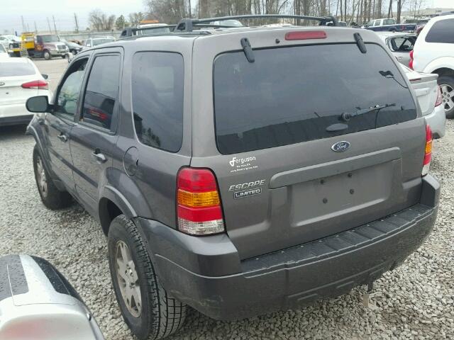 1FMYU94145KA45710 - 2005 FORD ESCAPE LIM GRAY photo 3