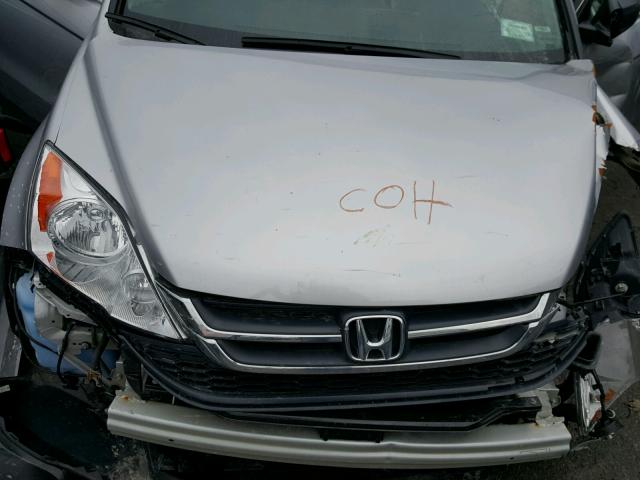 5J6RE4H4XBL103509 - 2011 HONDA CR-V SE SILVER photo 7