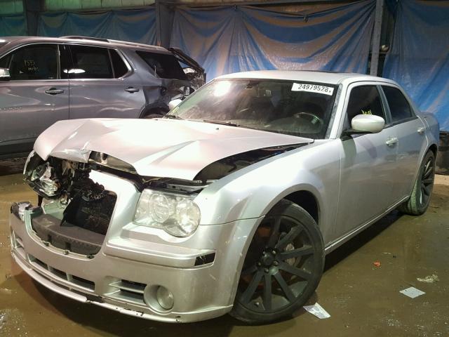 2C3KA73W76H489472 - 2006 CHRYSLER 300C SRT-8 SILVER photo 2