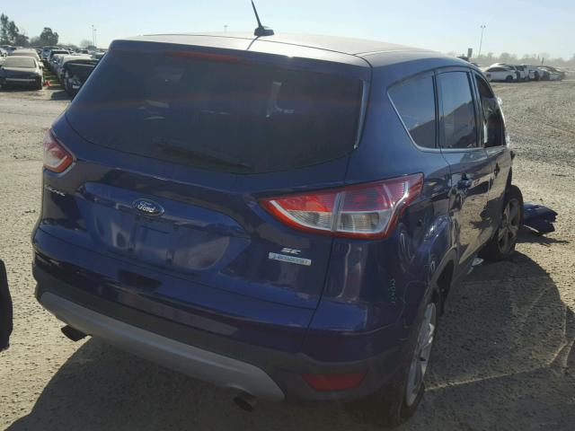 1FMCU0GX5EUE00782 - 2014 FORD ESCAPE SE BLUE photo 4