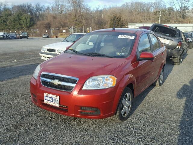 KL1TD5DE2AB076370 - 2010 CHEVROLET AVEO LS RED photo 2
