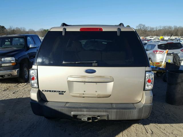 1FMPU15586LA55943 - 2006 FORD EXPEDITION BEIGE photo 10