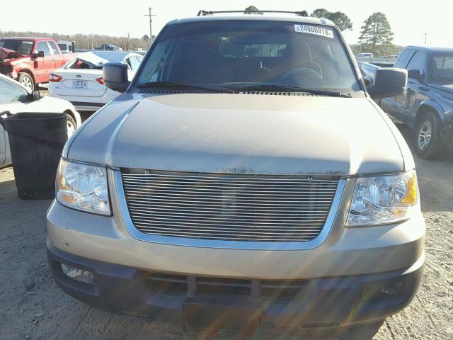 1FMPU15586LA55943 - 2006 FORD EXPEDITION BEIGE photo 9