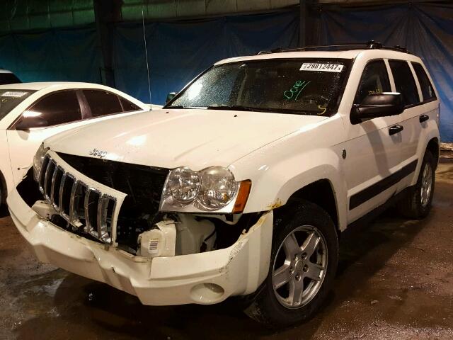 1J4HR48N05C721709 - 2005 JEEP GRAND CHER WHITE photo 2