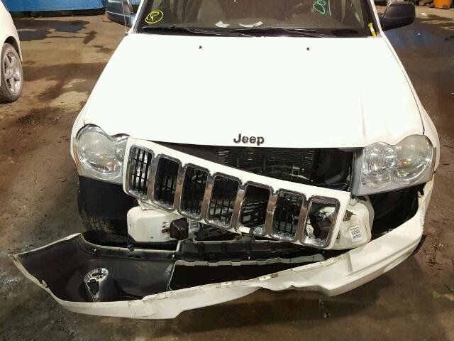 1J4HR48N05C721709 - 2005 JEEP GRAND CHER WHITE photo 7