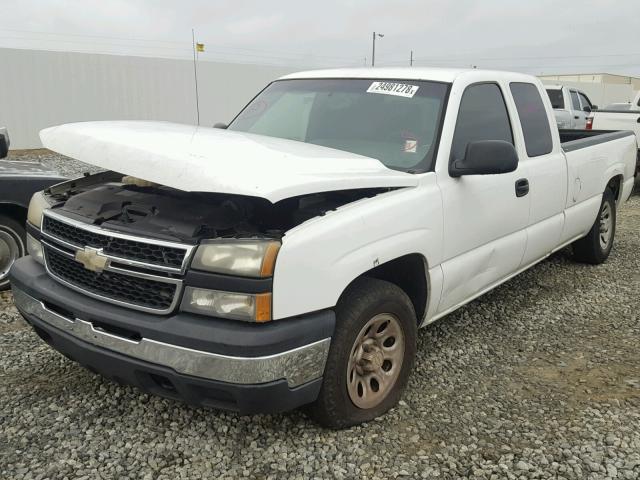 1GCEC19Z37E104709 - 2007 CHEVROLET SILVERADO WHITE photo 2