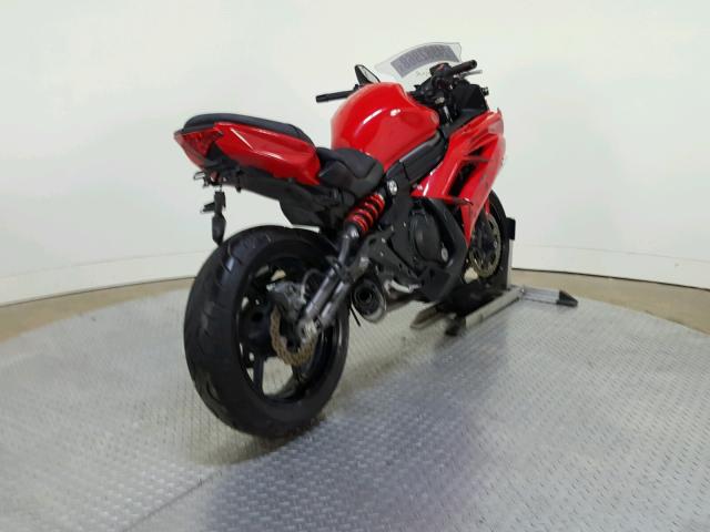 JKAEXEE17CDA03181 - 2012 KAWASAKI EX650 EC RED photo 8