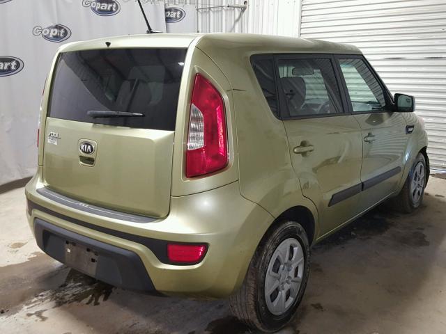 KNDJT2A55D7543813 - 2013 KIA SOUL GREEN photo 4