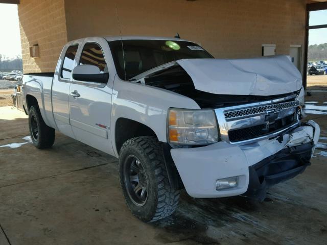 2GCEK19Y671537789 - 2007 CHEVROLET SILVERADO WHITE photo 1