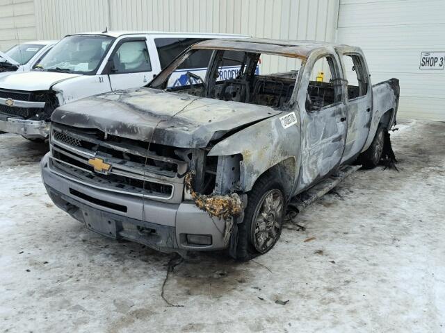 3GCPKTE78DG136426 - 2013 CHEVROLET SILVERADO GRAY photo 2